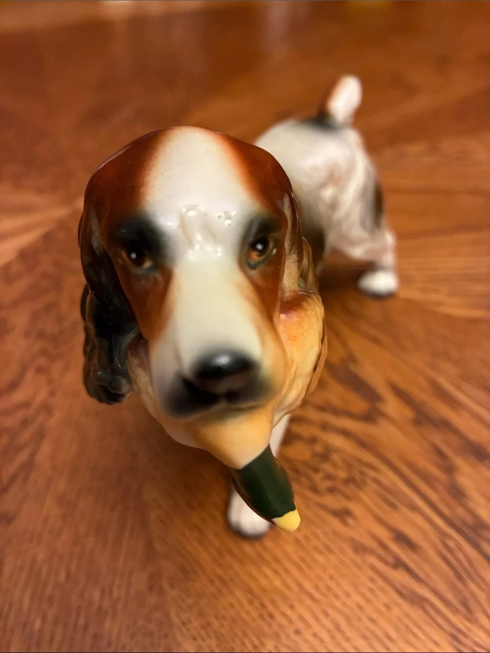 Porcelain Hunting Dog Figurine - Brown & White